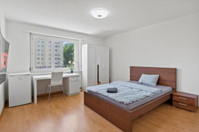 Spacious-Excellent Connection-Parking-Washer